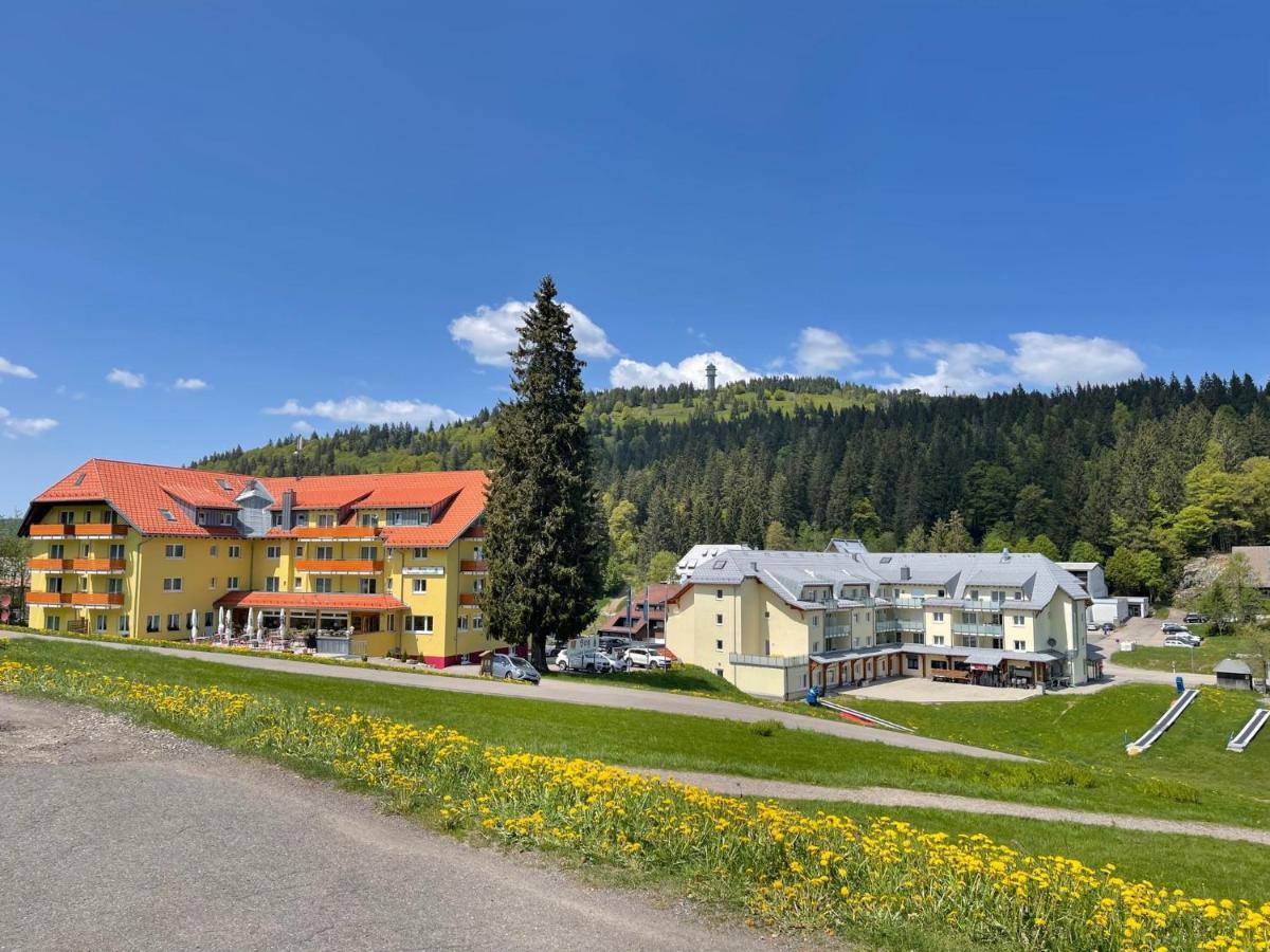 Neue Ferienwohnung Mit Whirlpool Und Sauna In Der Residenz Grafenmatt Inklusive Hochschwarzwaldcard فيلدبرج المظهر الخارجي الصورة