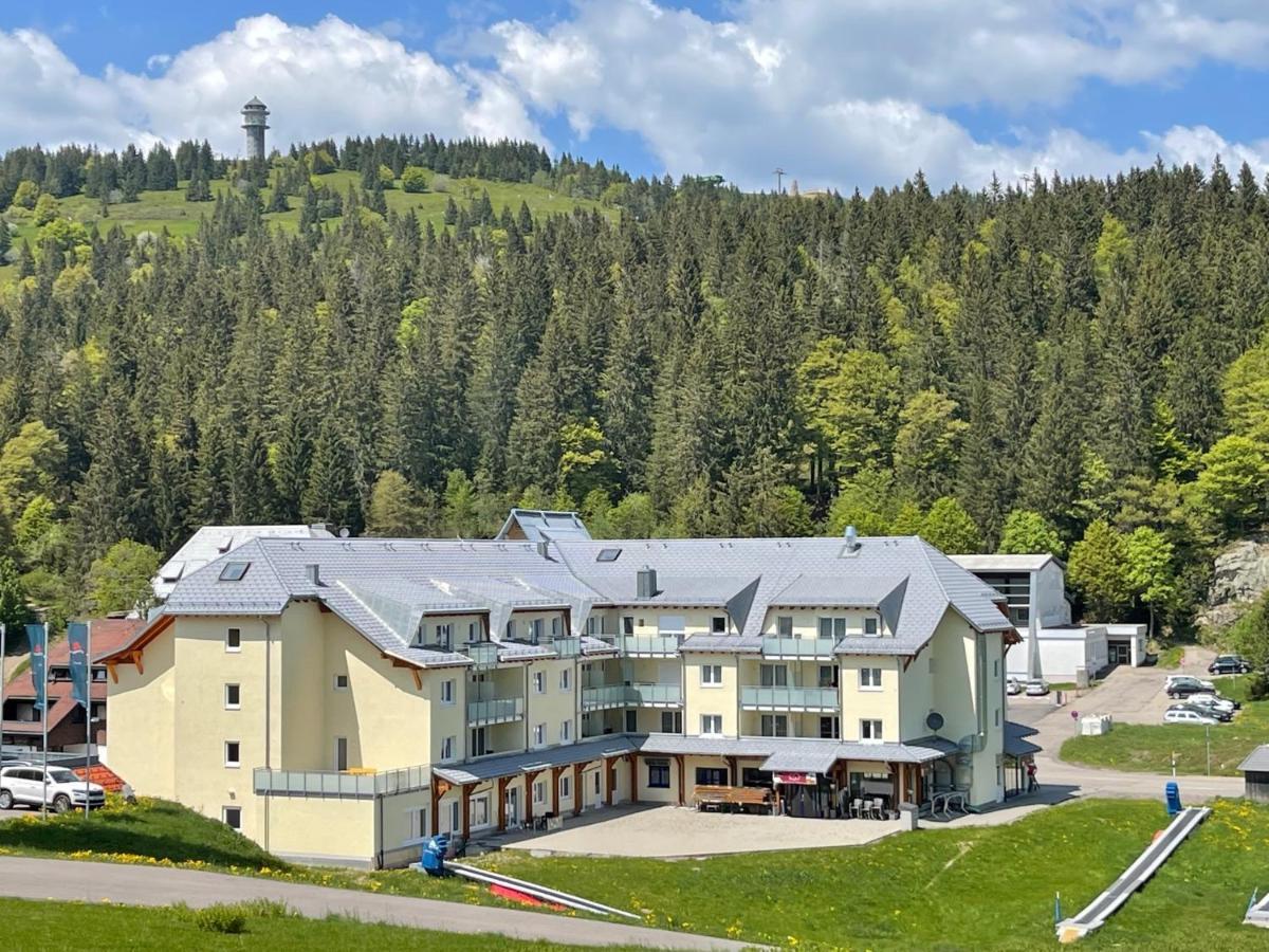 Neue Ferienwohnung Mit Whirlpool Und Sauna In Der Residenz Grafenmatt Inklusive Hochschwarzwaldcard فيلدبرج المظهر الخارجي الصورة